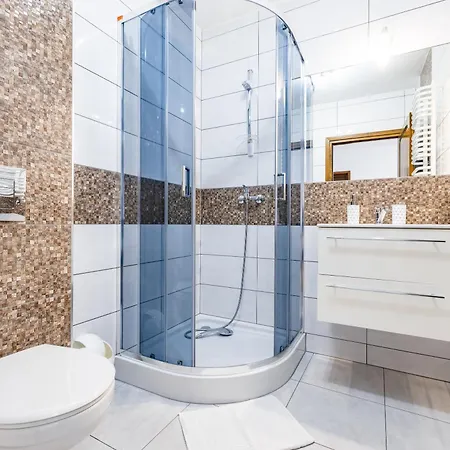 Goscinne Skwarek * Nowa Biala