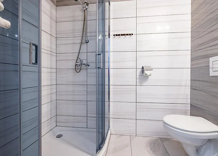 Goscinne Skwarek * Nowa Biala